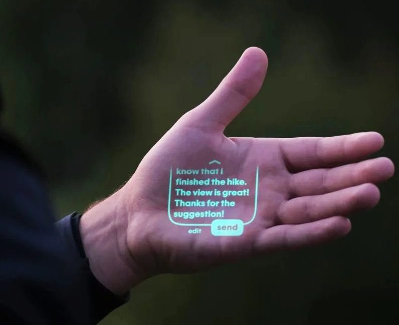 Kiamat Smartphone di Jakarta: Mengapa Warga Mulai Membuang Layar Kaca demi Teknologi Proyeksi Telapak Tangan (Palm-Tech)