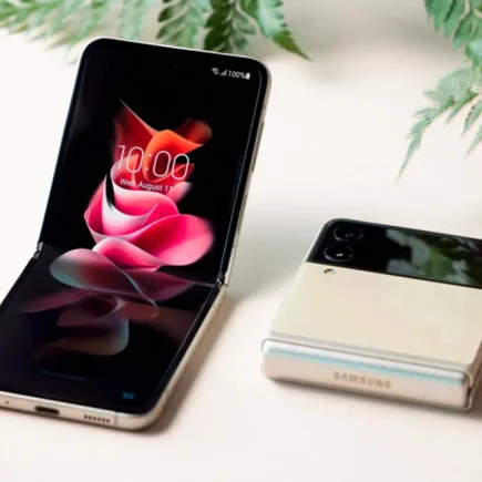 Smartphone Lipat 3 Mulai Dijual Rp 5 Jutaan, Tapi Anehnya Generasi Z Lebih Pilih HP Jadul – Inilah 3 Alasan di Balik Tren 'Anti-Canggih' yang Membingungkan