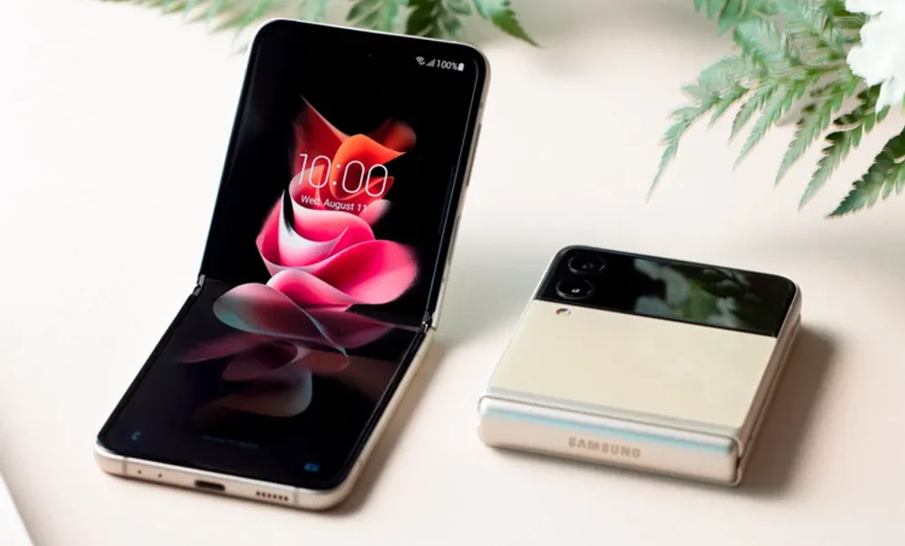 Smartphone Lipat 3 Mulai Dijual Rp 5 Jutaan, Tapi Anehnya Generasi Z Lebih Pilih HP Jadul – Inilah 3 Alasan di Balik Tren 'Anti-Canggih' yang Membingungkan